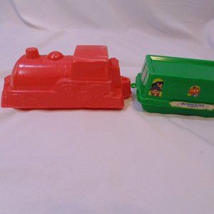 Vntg 1982 McDONALDLAND Engine and Coach w/new sticker sheet